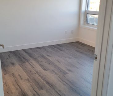 For Lease - 1 Wellington Street Unit# 610, Brantford, Ontario - Photo 2
