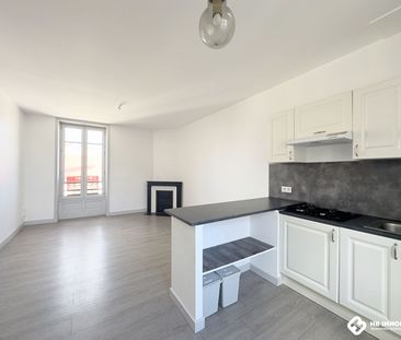 Location Appartement 2 pièces 44m² ROANNE 42300 - Photo 2