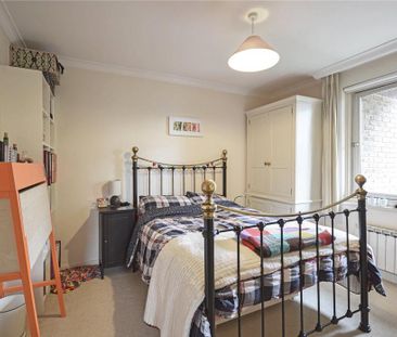 3 bedroom apartment to rent - Photo 4