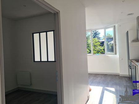 Location Appartement 2 pièces 35m² TULLE 19000 - Photo 4