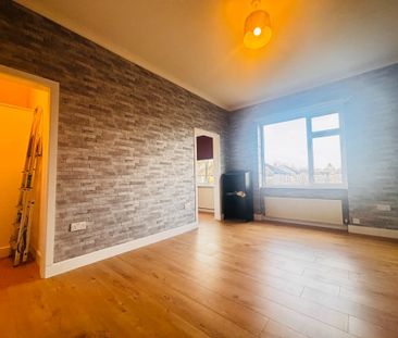 Lammermoor Avenue, Glasgow, Cardonald, G52 3BG - Photo 2