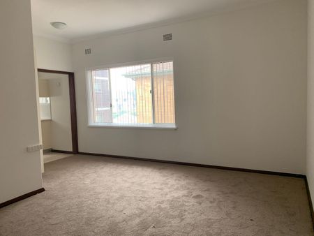 WALK TO STATION AND LOCAL TOWN CENTRE - Photo 4