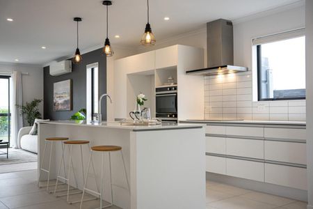 This bright and spacious property in Hobsonville - Photo 5
