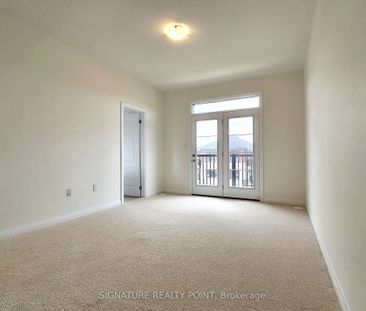 Townhouse For Lease | X8086244 - Photo 3