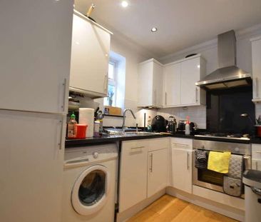 York Road, Weybridge, KT13 - Photo 4