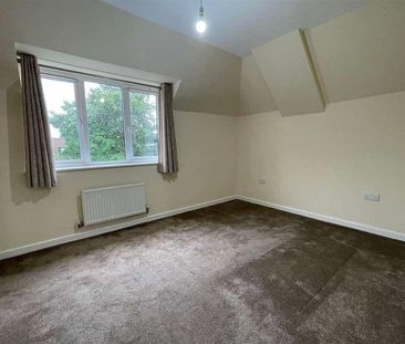 Academy Place, Isleworth, TW7 - Photo 2
