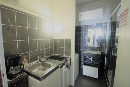 Location Appartement 1 pièce 28m² NEVERS 58000 - Photo 5