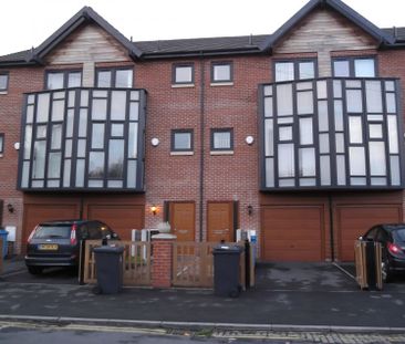 Dryden Street, Manchester, M13 - Photo 1