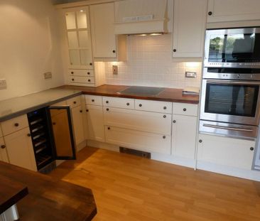 2 bedroom apartment to rent - Photo 6