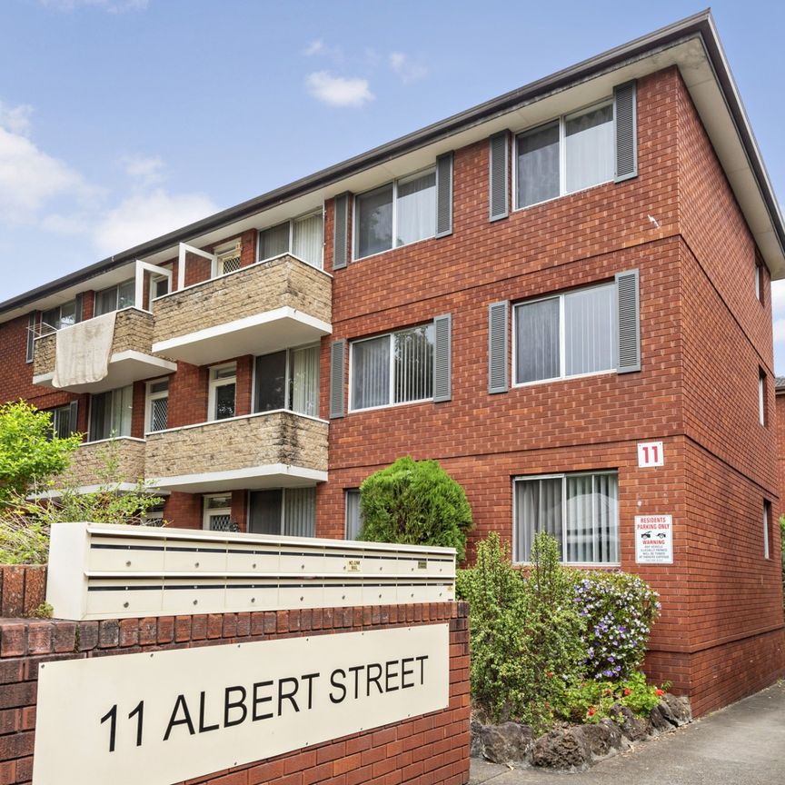2 Bedroom Unit In Prime Location - Photo 1