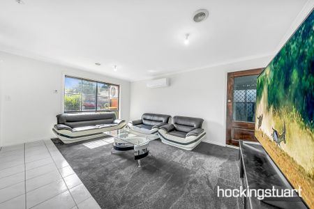 2 Neman Court, Roxburgh Park. - Photo 4