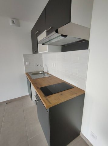 Location Appartement 2 pièces 45m² TOULOUSE 31200 - Photo 2