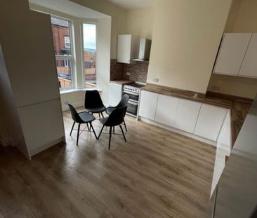 Room in a Shared House, Barton Terrace, LS11 - Photo 5