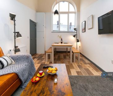 1 bedroom in a house share to rent - Photo 1