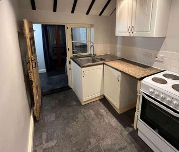 Shipdham, IP25 - Photo 3