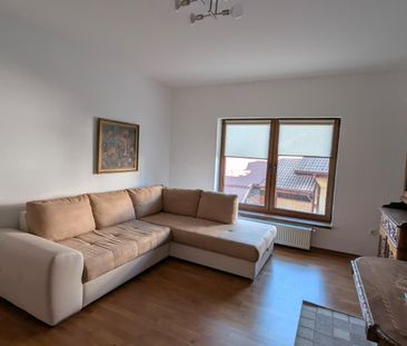 Apartament 3 camere cu balcon , 60 mp, et.1, zona Strand - Photo 1