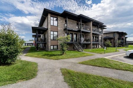 Gatineau-Plateau portfolio — 2 Bedroom - unit 1 - Photo 4