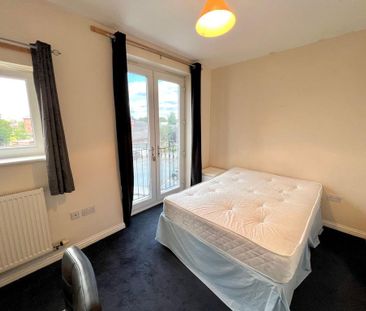 4 bedroom house share to rent - Photo 1