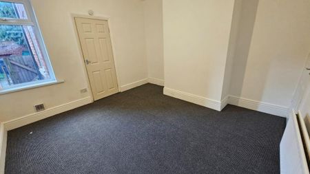 2 bedroom house to rent - Photo 3