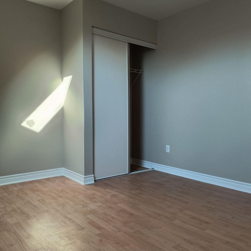 Freedom House Apartments - Photo 1