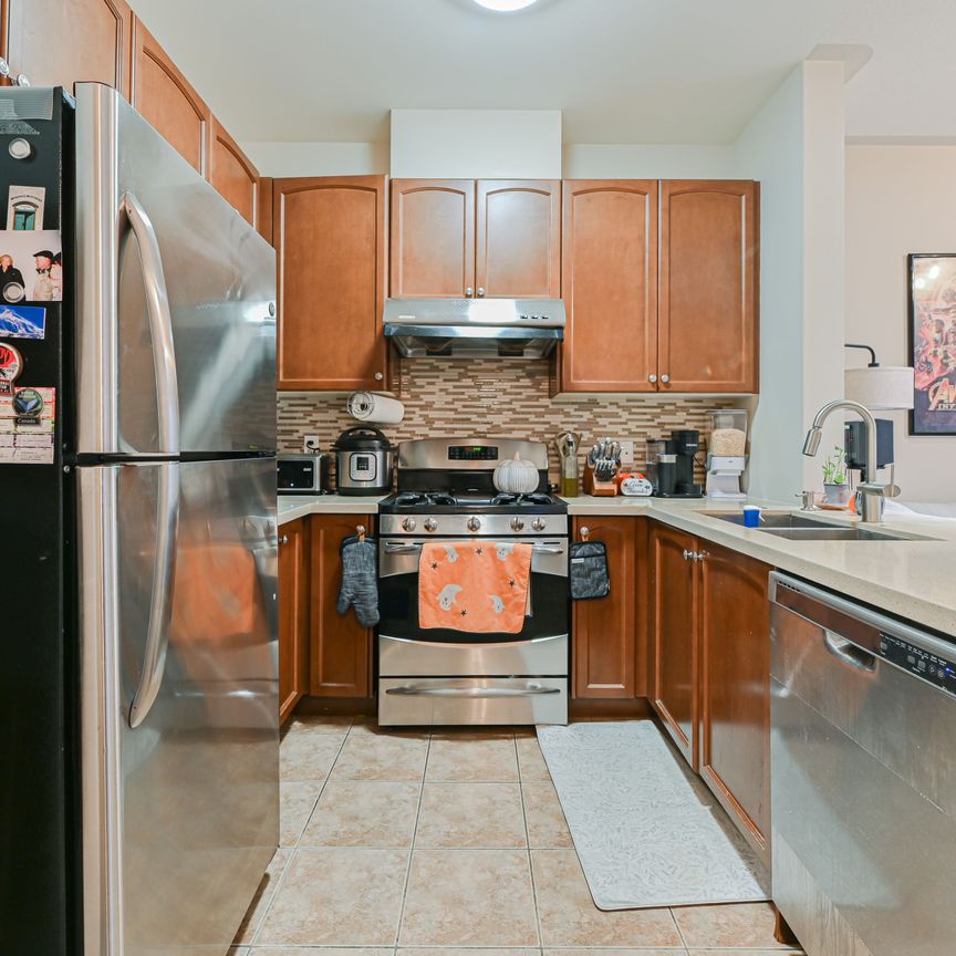 For Lease - 5505 Fudge Terrace, Mississauga, Ontario - Photo 1