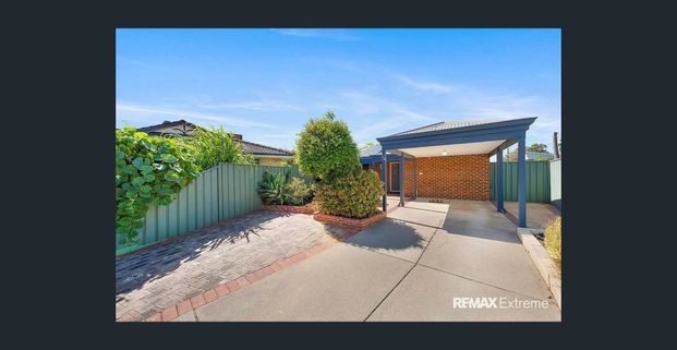 Spacious 4-Bedroom Family Home in Prime Beckenham Location - Photo 1
