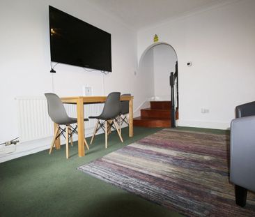 Student Accommodation, 17 Foss Bank, Lincoln, Lincolnshire, LN1 1TA - Photo 5