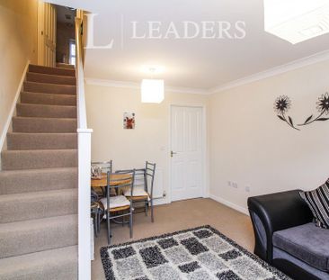 2 bedroom house to rent - Photo 1