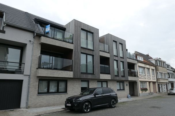 LICHTRIJK APPARTEMENT / INCL. GARAGE - Photo 1