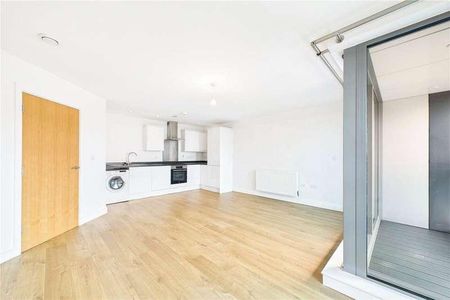 Cromwell Road, Redhill, Surrey, RH1 - Photo 3