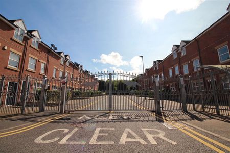 Blue Fox Close, Leicester, LE3 0EE - Photo 4