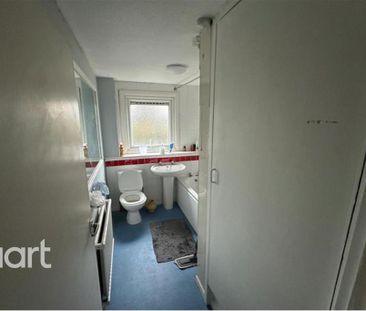 1 bedroom detached house to rent - Photo 3