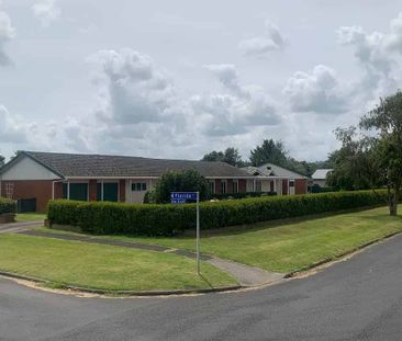 Super Sized Section - 2 Kitchens and Living Zones - Photo 2