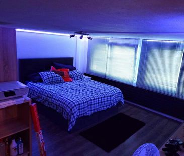 Gemütliche 1.5 Zi-Whg an zentraler Lage zu vermieten - Photo 1