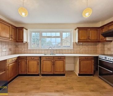 The Brook, Sutton - Photo 2