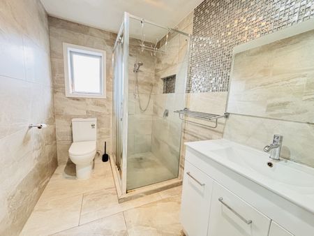 PAPATOETOE, 3 BEDROOMS - Photo 5