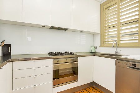 238 Campbell Parade, Bondi NSW 2026 - Apartment For Rent | Domain - Photo 5