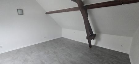 À louer au prix de 600 euros– Superbe duplex plein de charme de 85 m² habitables - Photo 4