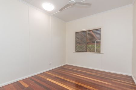 14 Herne Road, Scarborough QLD 4020 - House For Rent - $550 | Domain - Photo 4
