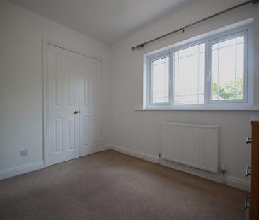 3 Bedroom Semi Detached To Let - Photo 3