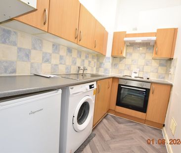 1 Bed Flat, Hart Hill House, LU2 - Photo 2