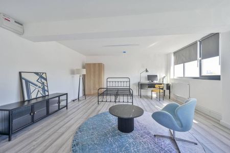 Studio to rent - Photo 3