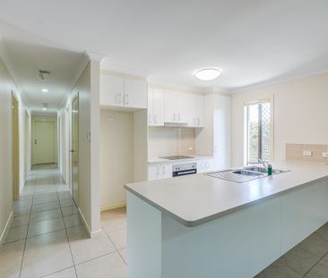 Perfect Family Home - Photo 3