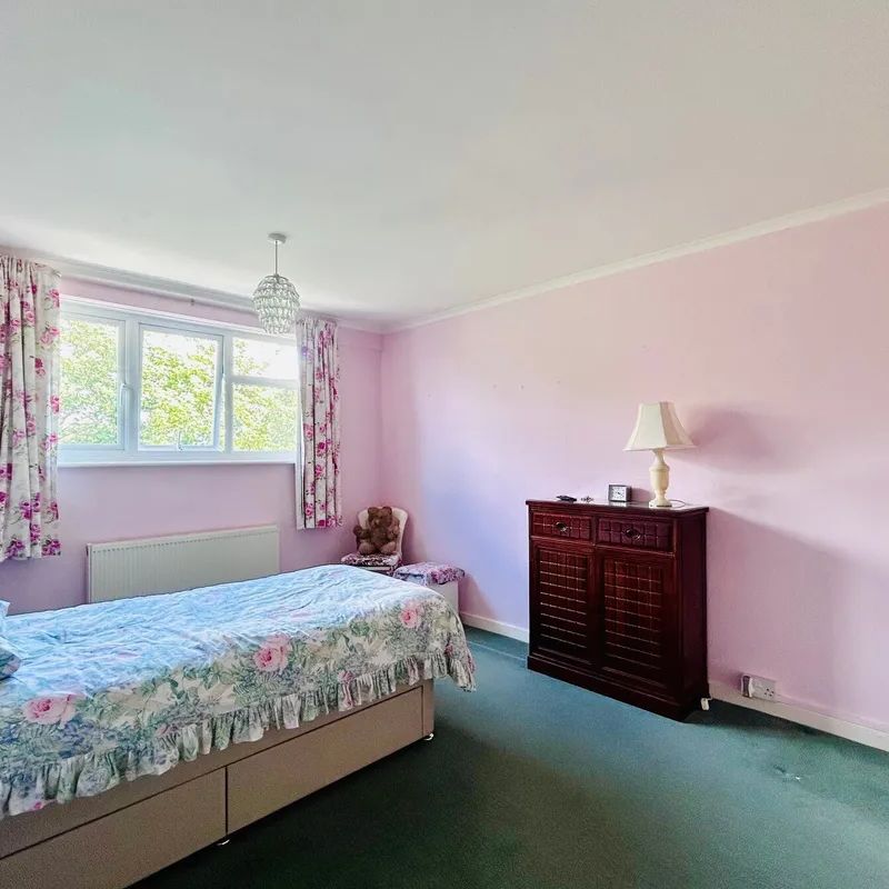 Wykeham Road, WORTHING - Photo 1
