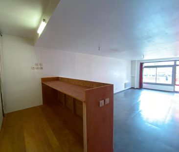 Location Appartement 1 pièce 37m² BOURG LES VALENCE 26500 - Photo 4