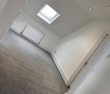 2 Bed Maisonette, Red Post Hill, SE24 - Photo 3