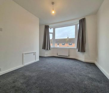 3 bedroom end of terrace house to rent - Photo 2