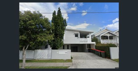 Modern 2-Bedroom Unit in Kedron - Photo 2