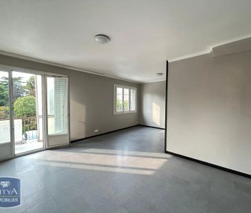 Appartement à louer 4 pièces 72.33m² - Photo 2