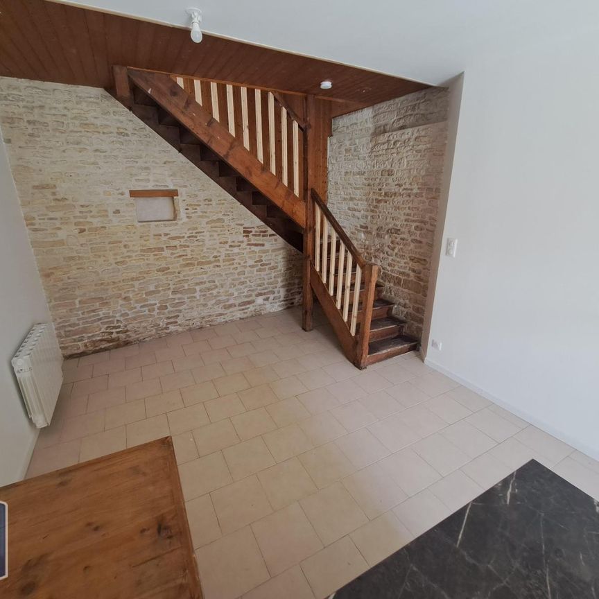 Location Appartement 2 pièces 46m² LE CHATEAU D OLERON 17480 - Photo 1